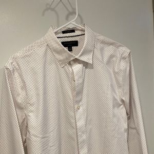 Banana Republic slim fit shirt. Size M